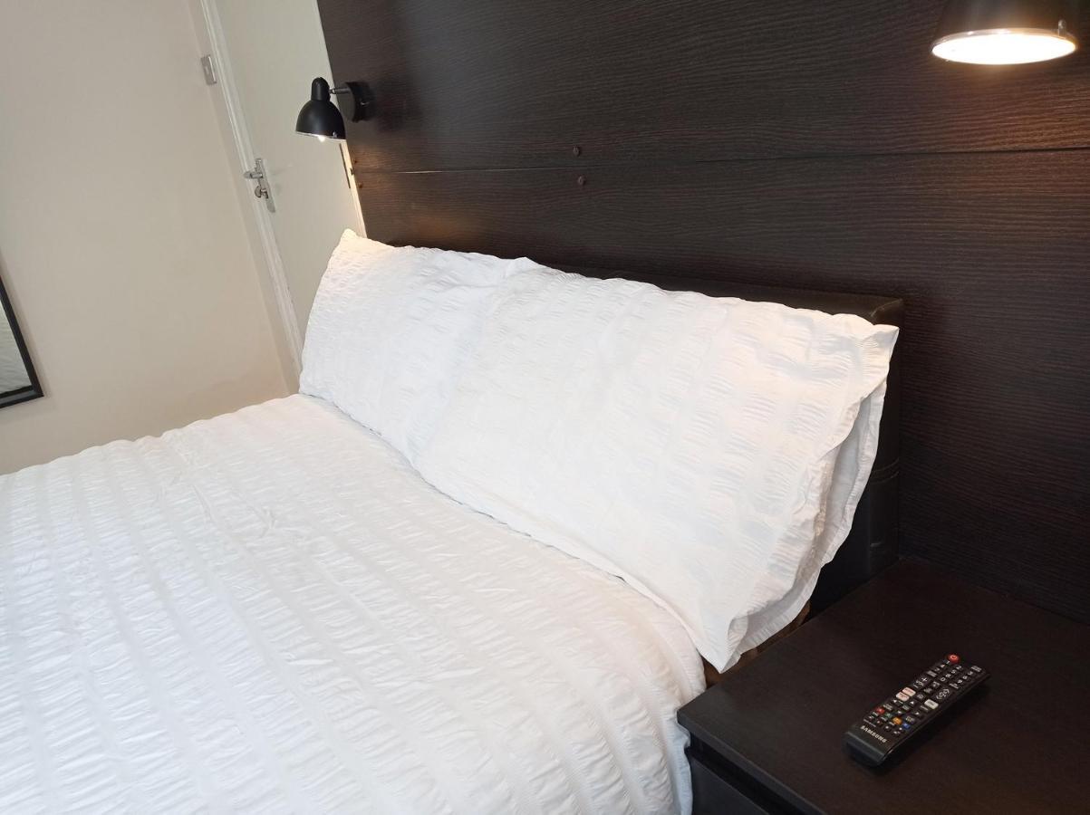 The Little Studio- Self Contained One Bed Studio Flat オックスフォード エクステリア 写真